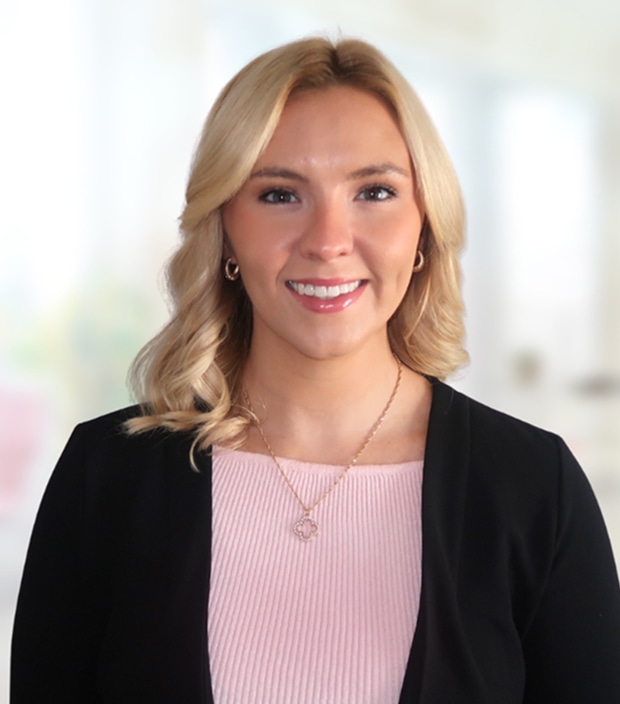 Meghan McGuire headshot